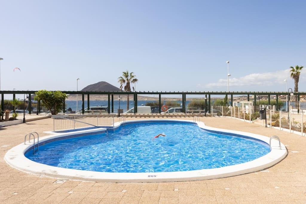 אל מדאנו Eden Rentals Medano Seastar Ocean First Line מראה חיצוני תמונה